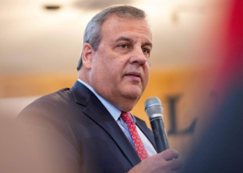 Chris Christie exits 2024 White House race with parting shot at Trump