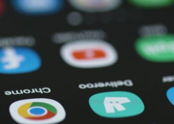 Diverse Perspectives on Social Media: A Blessing or a Curse?