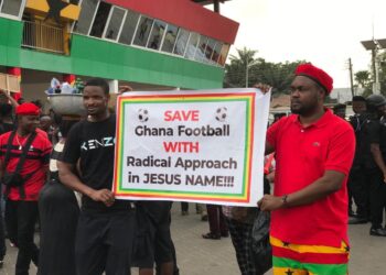 Save Ghana Football Demonstration; Fans Frustrated in Petition Submission Efforts.