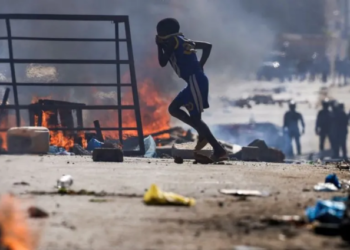 Senegal: Clashes spread over election postponement