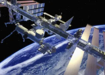 Starliner: Nasa to fly new craft to space station
