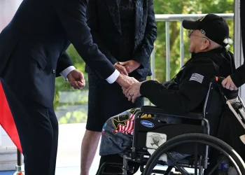 Biden links WW2 and Ukraine war in D-Day address