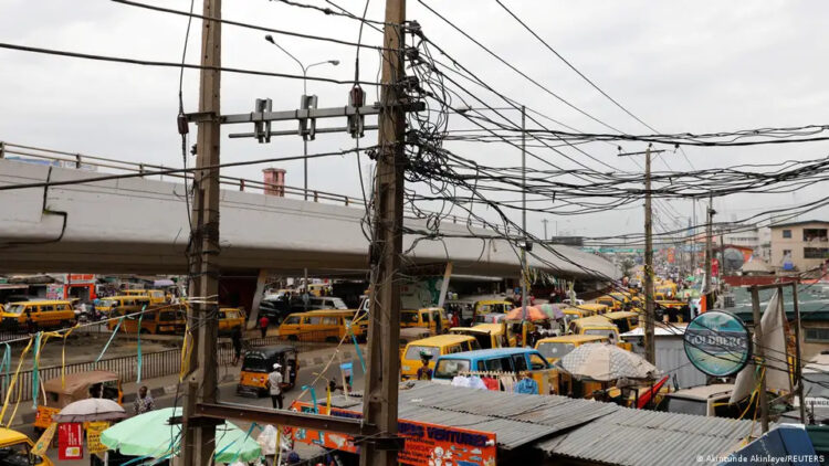 Nigeria: Electric grid crippled as workers go on strike