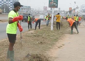 Celebrities should Support Clean Environment Initiative – Buz Stop Boys