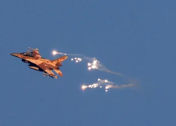 Israel strikes Hezbollah targets in Lebanon