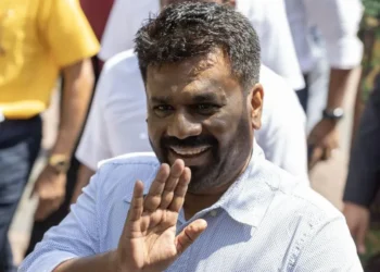 Sri Lanka swears in new left-leaning president