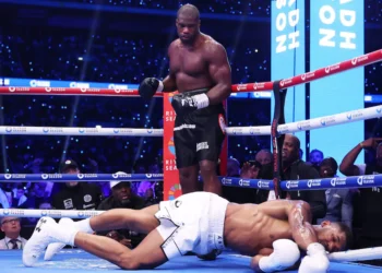 Daniel Dubois Stuns Anthony Joshua with Fifth-Round Knockout