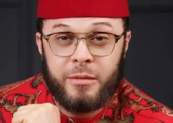 Nigerian MP apologises after viral taxi slapping video